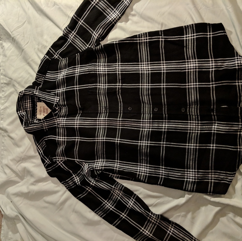 Perfect Shirt medium womens shirt